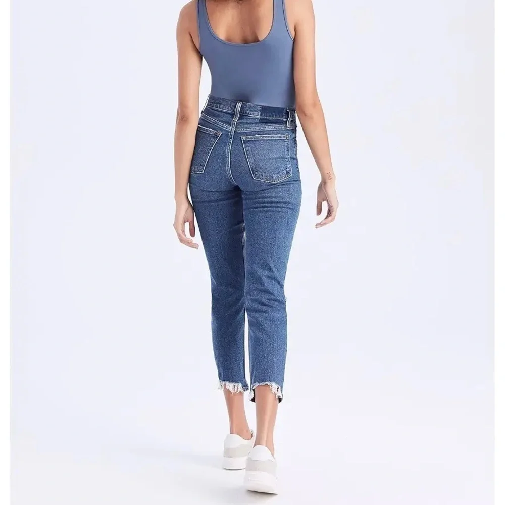 Abercrombie 4 Short (27) Mom High Rise Jeans Distressed Women’s Fray Hems
